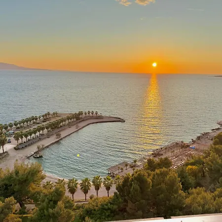 Helia Boutique - Seaside 4*