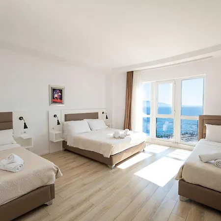 Helia Boutique - Seaside 4*