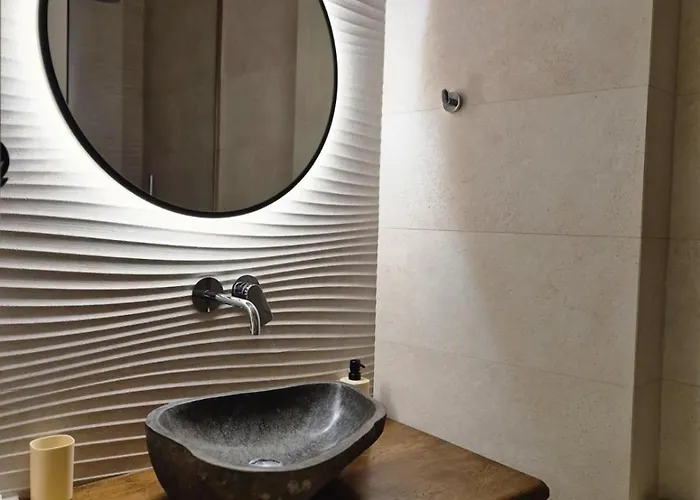 Helia Boutique - Seaside 4* Saranda