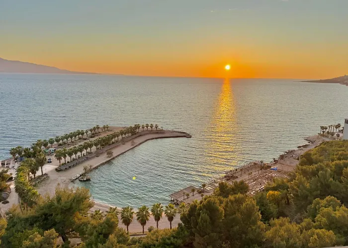 Helia Boutique - Seaside 4*