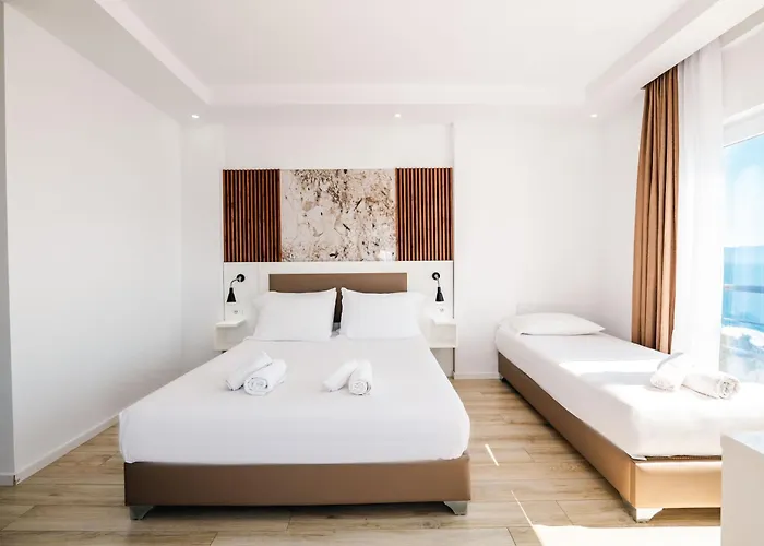 Helia Boutique - Seaside 4*