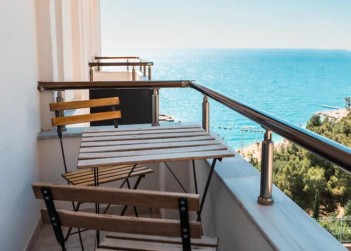 Otel Helia Boutique - Seaside 4*