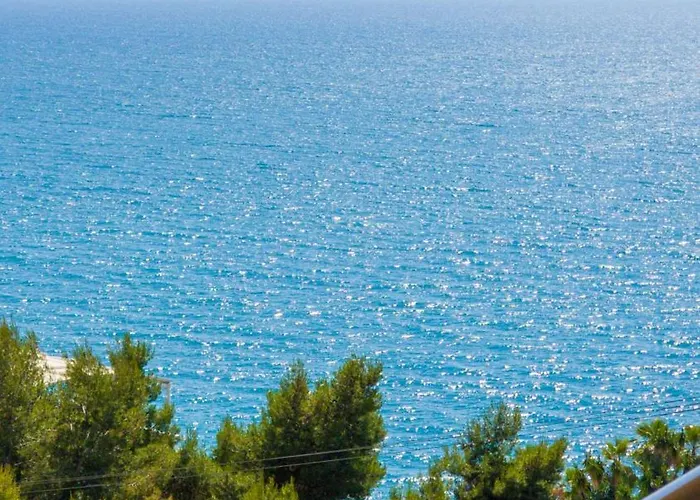 Helia Boutique - Seaside Hotel