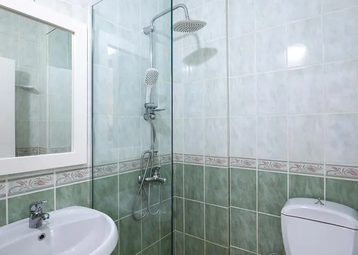 Helia Boutique - Seaside 4*